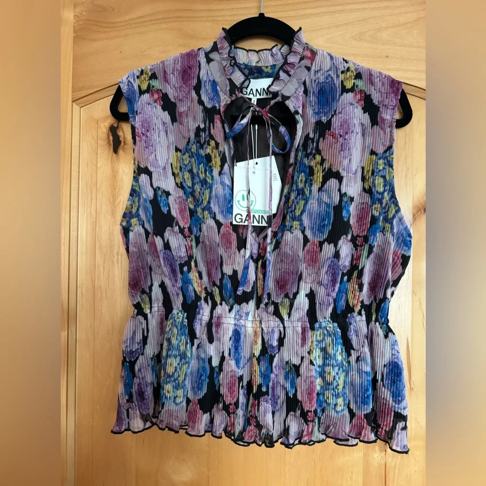 Ganni Floral Sleeveless Ruffled Neck Top in Black, Pink, Purple - Picture 2 of 12